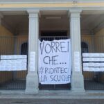 Milano, leghisti contro minori non accompagnati in ex scuola Sciesa