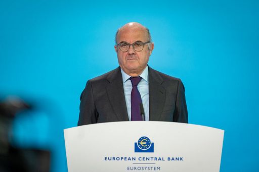 Bce, De Guindos rilancia segnali di possibile taglio tassi giugno