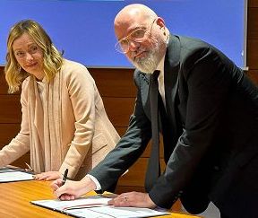 Fine vita, Governo ricorre a Tar contro delibere Emilia Romagna