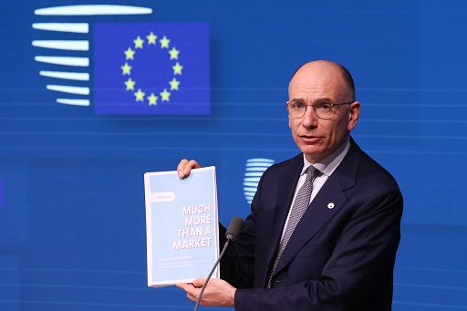 Ue, Letta: finanziare transizione con nuovi strumenti risparmio