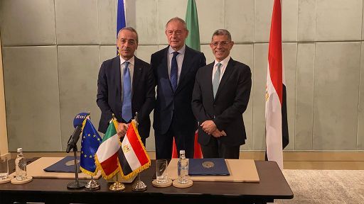 Spazio, al via accordo per rafforzare collaborazione Italia-Egitto