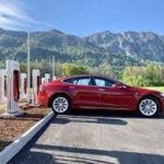 Tesla, Musk convince Cina sulla guida autonoma, titolo vola +10%