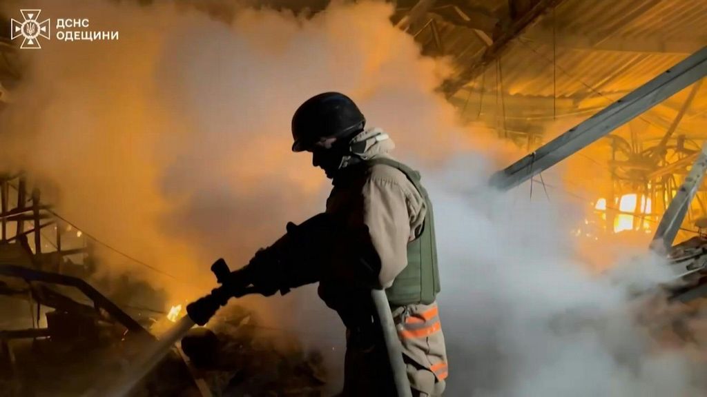 Le truppe russe avanzano nel Donetsk. Kiev: la centrale nucleare di Zaporizhzhia usata per lanciare droni