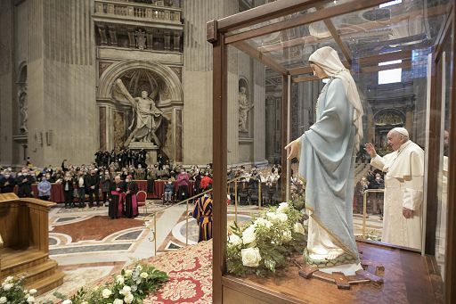 In Sicilia pellegrinaggio nazionale statua Vergine Medaglia Miracolosa