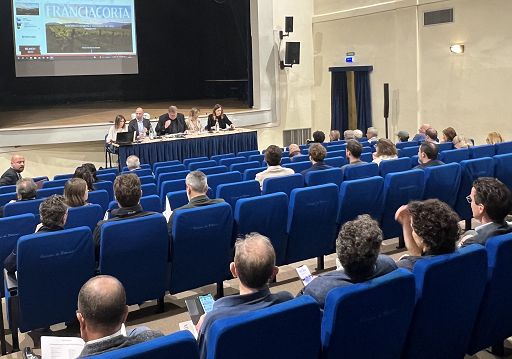 Vino, Franciacorta: tendere a riequilibrio tra mercato interno e estero