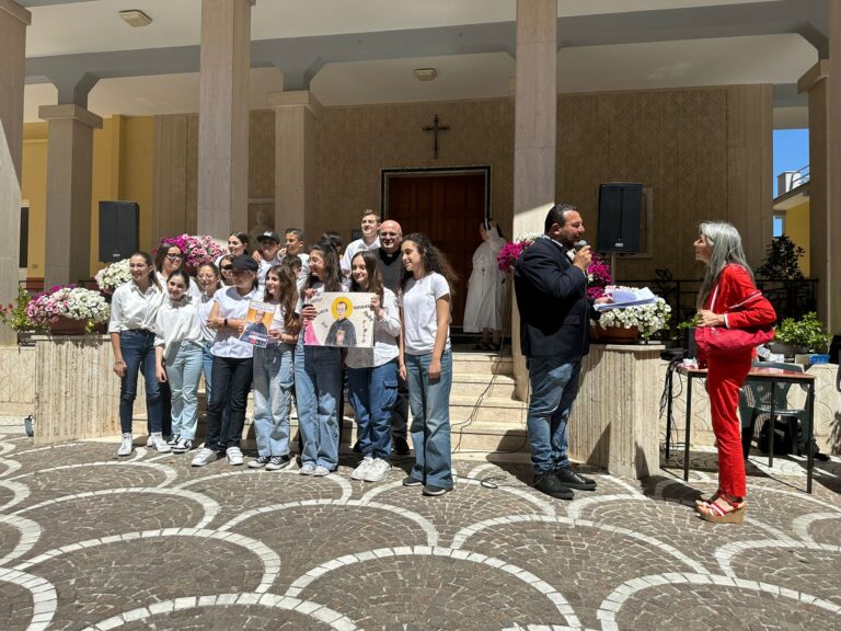 Consegnati i premi “San Giustino Russolillo”