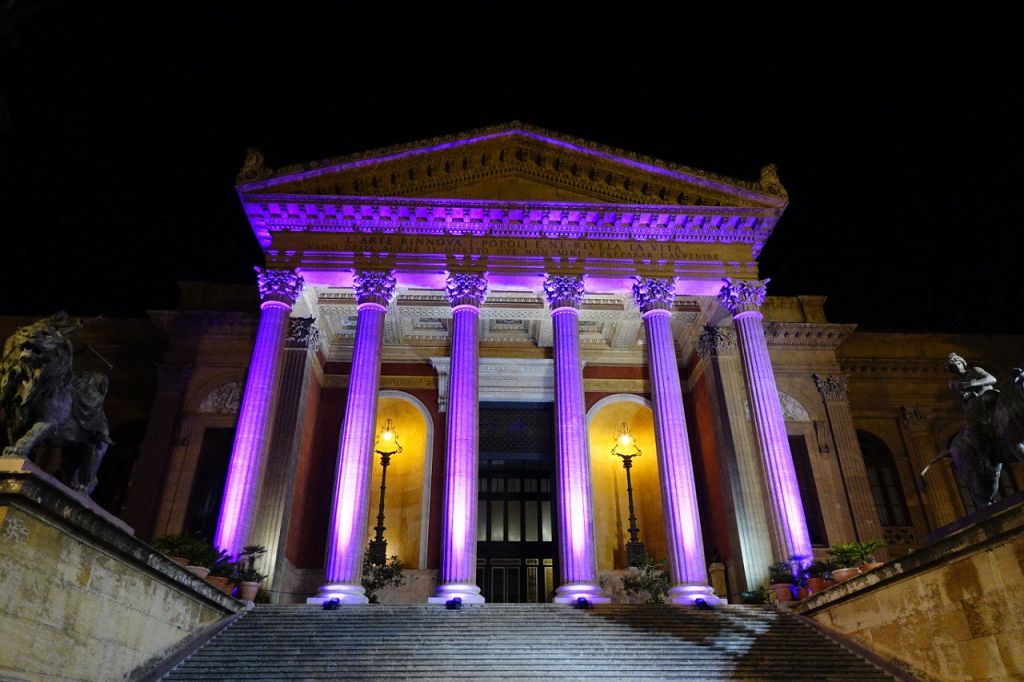 Giornata patologie eosinofile, anche Palermo si illumina di magenta