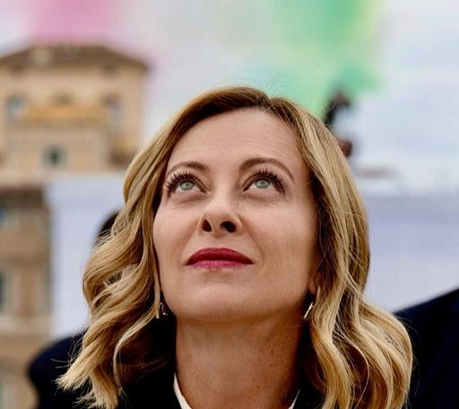 2 Giugno, Meloni: fase di incertezza, c’è bisogno dello Stato. Tornare alla prima idea di Europa