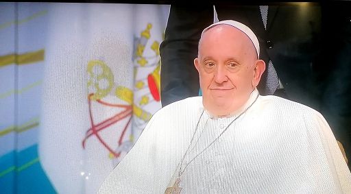 Papa: governanti evitino escalation e diano spazio a trattative pace