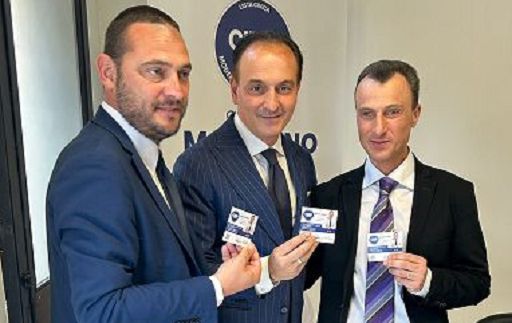 Piemonte, “santino parlante” in Braille per candidato di Cirio