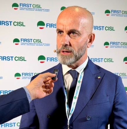 First Cisl: in Italia spesa sanitaria mila euro pro capite