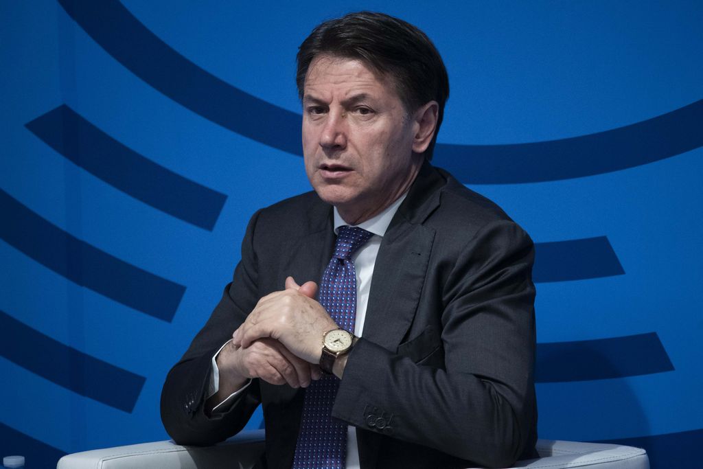M5S, Conte “in ascolto”: dopo voto confronto interno ma per ora non lascia