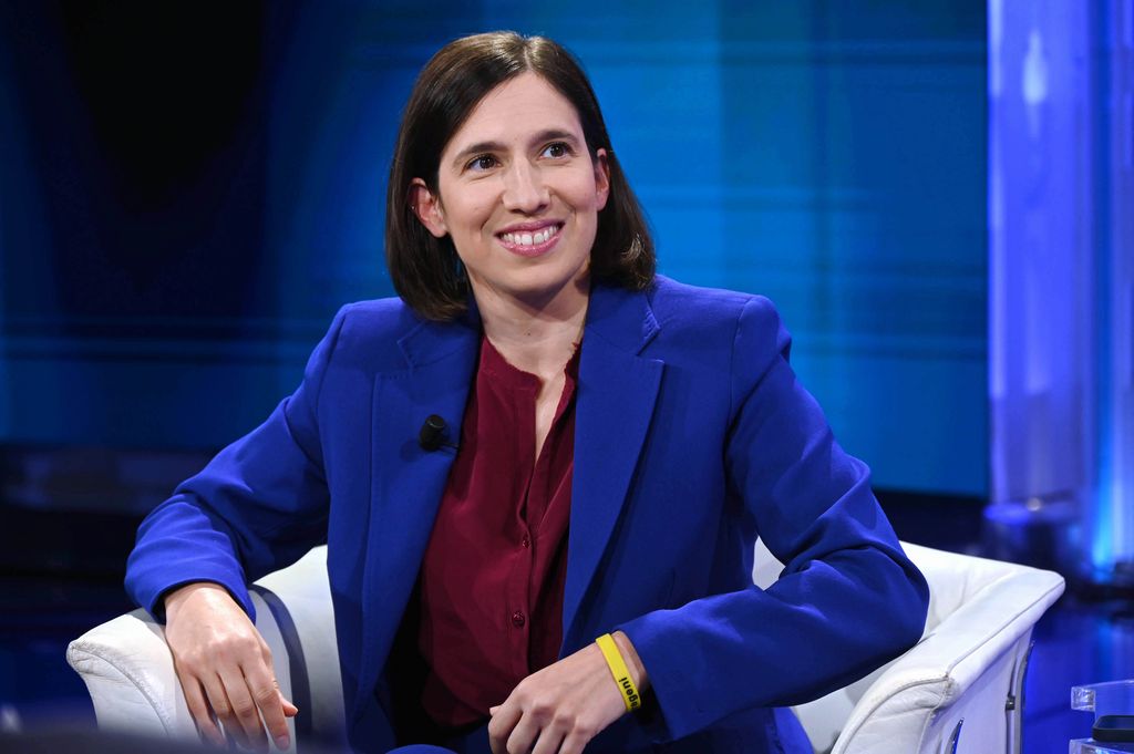 Schlein riunisce parlamentari Pd e suona carica: martellare governo