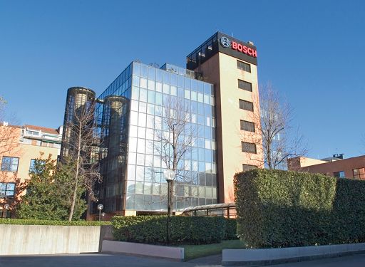 Bosch Italia: ricavi 203 2,6 mld (+1,8%). 2024 difficile, focus su auto