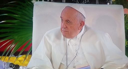Papa: cattiva politica fatta con la guerra provoca nuovi poveri