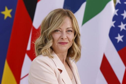 Meloni prova a chiudere ‘caso’ aborto: falso, è una scorrettezza