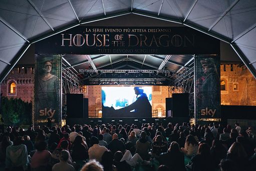 Tv, 2.000 fan al Castello Sforzesco per House of the Dragon 2