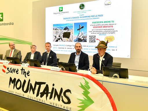Lombardia, 60mila euro per portare i giovani nei rifugi alpini
