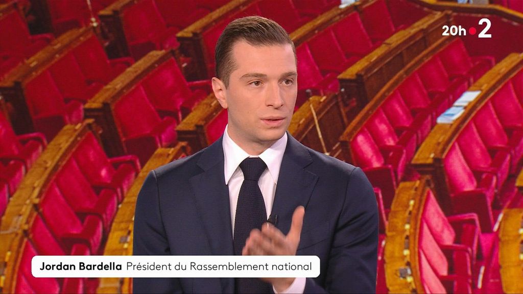 Francia, sondaggio: maggioranza assoluta si allontana per Rn