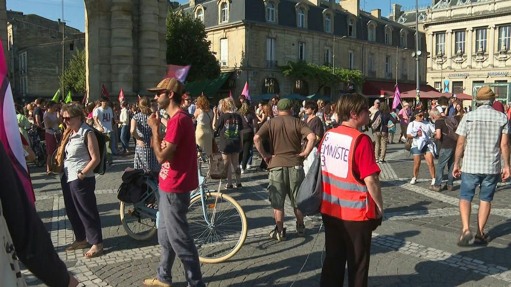 La Francia nell’incertezza. Oggi silenzio elettorale, domani i ballottaggi