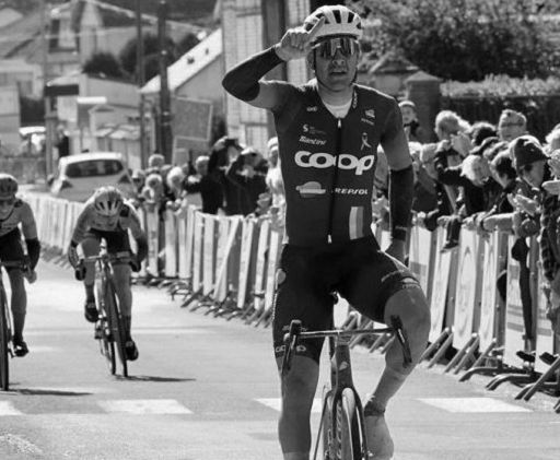 Ciclismo, tragedia in Austria: Andre Drege muore a 25 anni dopo una caduta