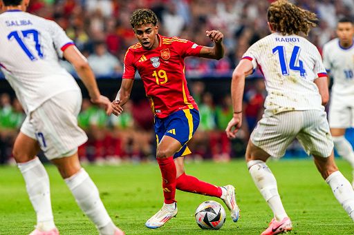 Calcio, Spagna-Francia 2-1, Yamal porta le Furie rosse in finale