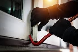 Estate, 6 case su 10 rimarranno incustodite, cresce la preoccupazione per la sicurezza