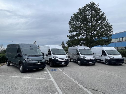 Stellantis: vendite furgoni Ue I sem +4%, quota del 28,5%