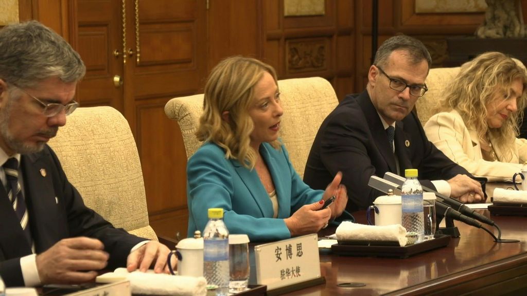 Italia-Cina, Meloni: con Xi dialogo franco e trasparente