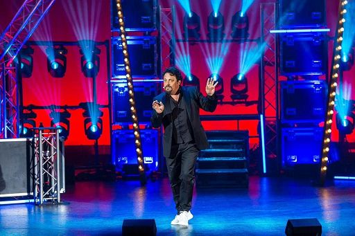 All’Arena del Mare a Sabaudia Brignano, Ricchi e Poveri e Tony Hadley