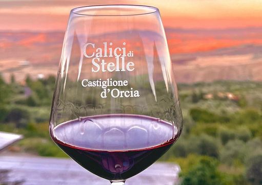 Vino, 9 e 10 agosto “Calici di Stelle” a Castiglione d’Orcia (Siena)