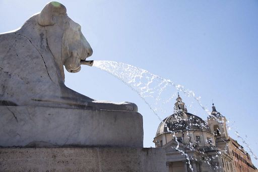 Il caldo è da record, mercoledì 22 città da “bollino rosso”