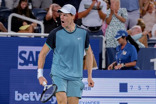 Jannik Sinner si prende anche Cincinnati, battuto Tiafoe