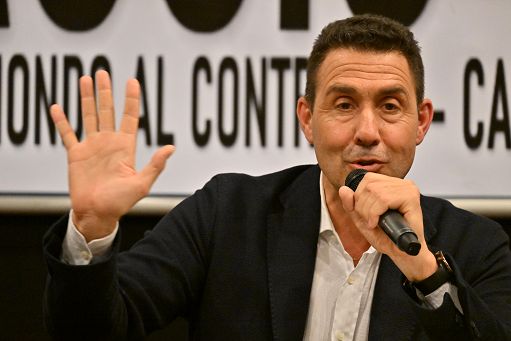 Vannacci: ritiro querela se si scusa pubblicamente. Bersani: lui si scusi con tutti gli “anormali”