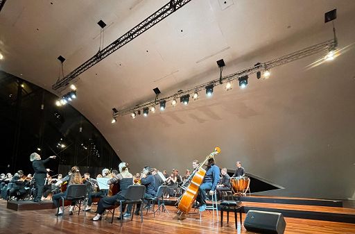Pehlivanian: mancano pace e certezza, ma la musica è la luce
