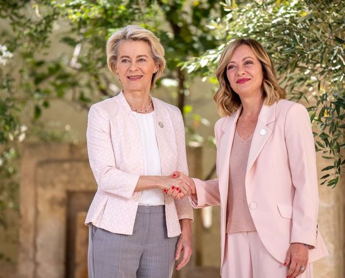 Ue, Bruxelles: patto Meloni-von der Leyen? Speculazioni infondate