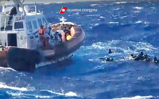 Migranti, Mediterranea: la Mare Jonio diffidata dal soccorrere