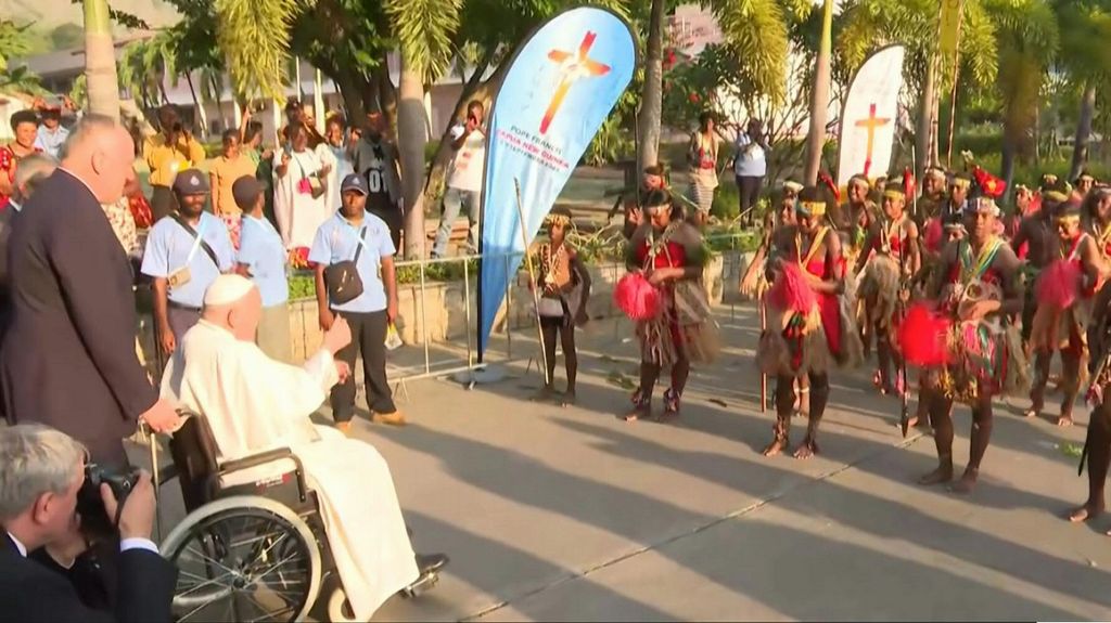 Il Papa in Papua Nuova Guinea: lo sviluppo sia sostenibile ed equo