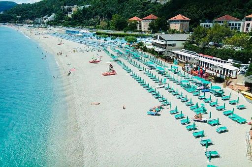 Parità genere su costa ligure, certificazione per siti balneari
