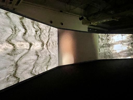 Poesia delle immagini in movimento, Ismailova in HangarBicocca