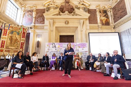 Moda, consegnati a Milano i “Chi è chi Fashion Community Awards”