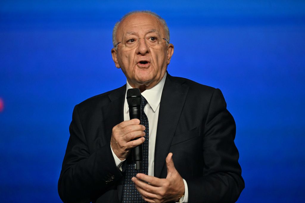 Autonomia, De Luca: chiederemo modifica della legge Calderoli
