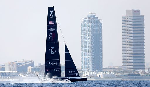 Louis Vuitton Cup, Luna Rossa si pianta: American sul 4-3