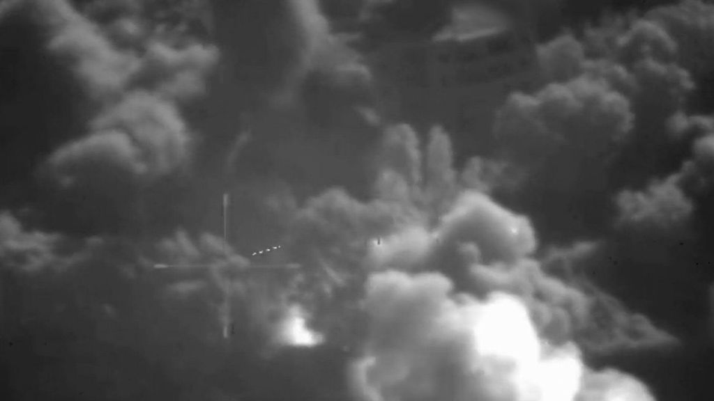 Incursione aerea delle forze armate israeliane su un quartiere di Beirut