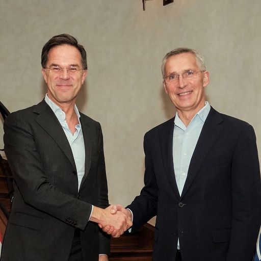 Rutte è il nuovo segretario generale della Nato: “L’Alleanza è più forte”