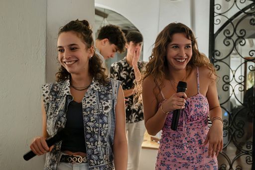 Tv, dal 20 novembre su Netflix la serie “Adorazione” con Noemi