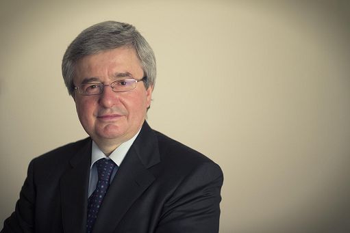 Vino, tengono gli investimenti ma peggiorano ricavi e indebitamento