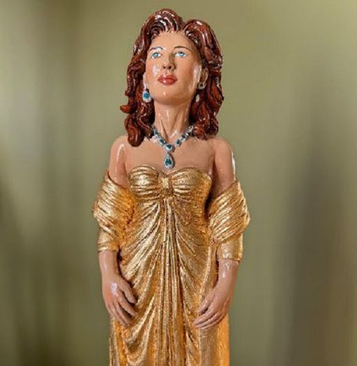 “Parthenopemania”, a Napoli t-shirt e statuine a San Gregorio Armeno