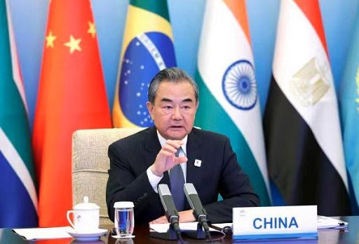 Cina-Giappone, Wang incontra consigliere sicurezza nazionale Giappone