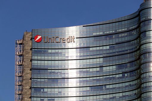 UniCredit acquisisce il 90,1% di Alpha Bank Romania